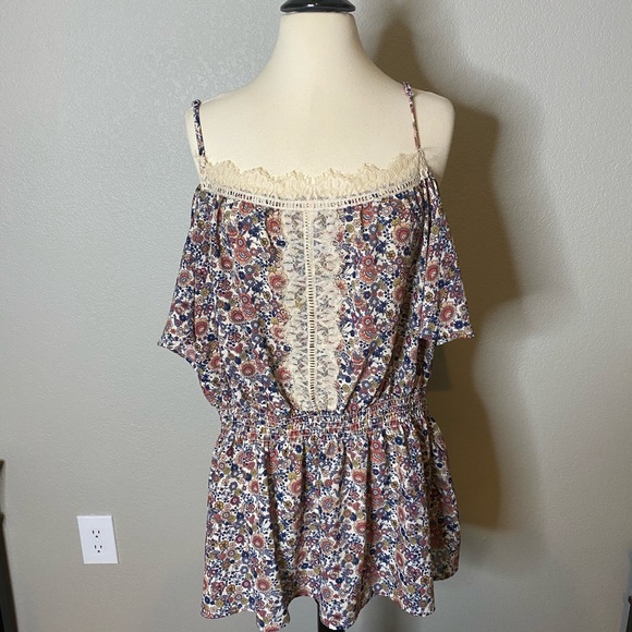 Lace Detail Rose Bobo Top Sz 1X